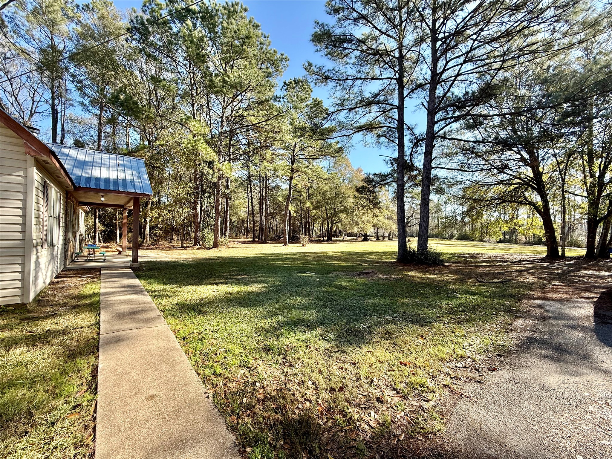 6165 North Linscomb Road Vidor, TX 77662 - Photo 6 of 33