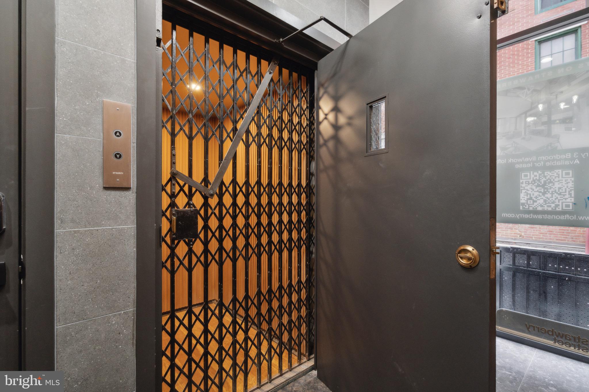 32 Strawberry Street, Unit 1 Philadelphia, PA 19106 - Photo 15 of 16 Elevator to Basement and Upper Floors