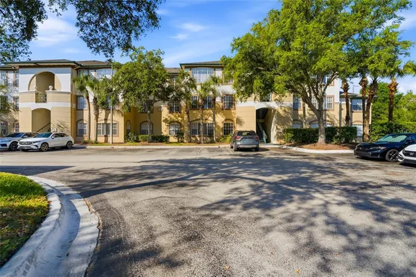 $209,000 | 17101 Carrington Park Drive, Unit 419, Tampa, FL 33647