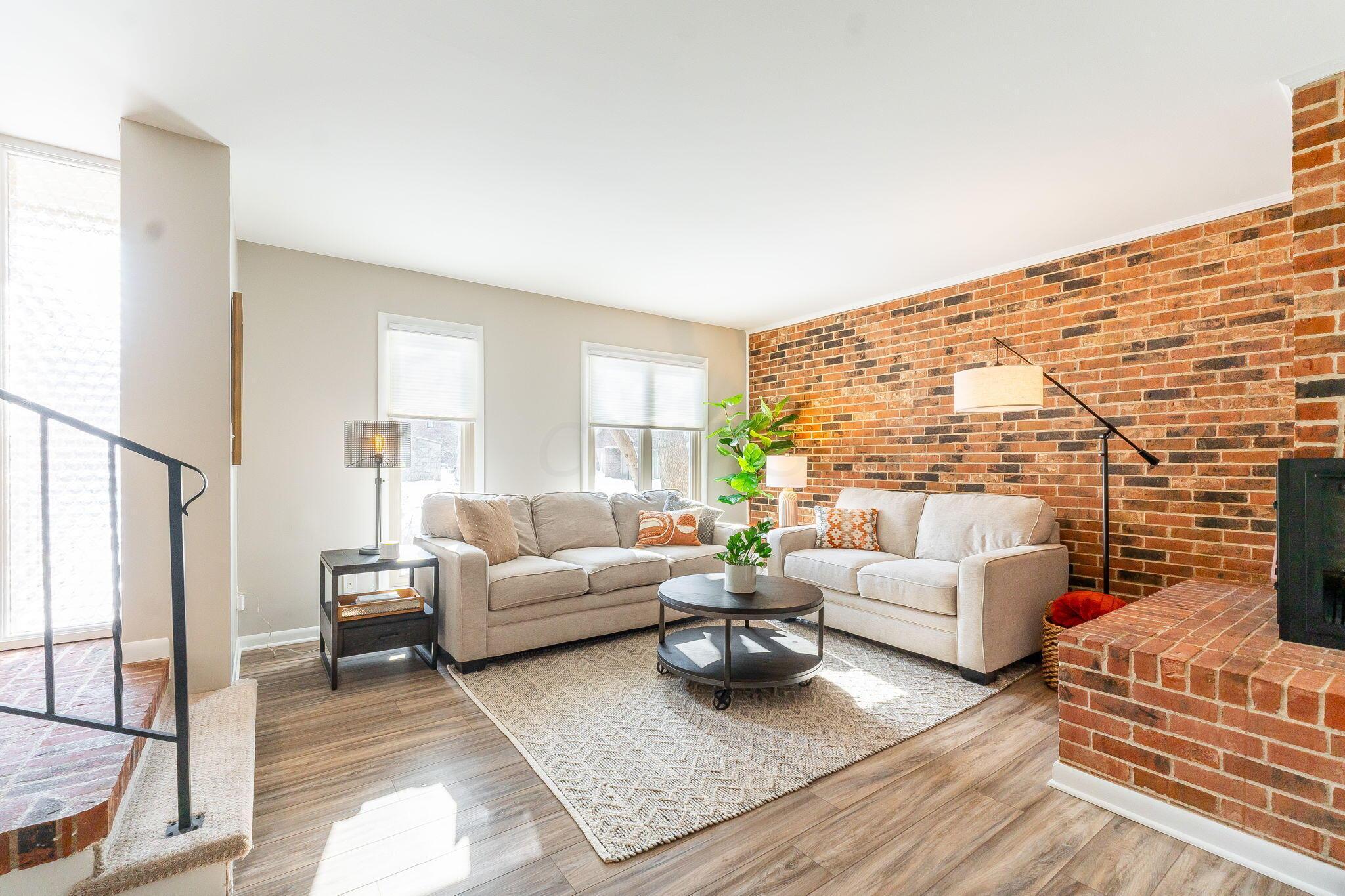 3600 Reed Road, Unit 11 Columbus, OH 43220 - Photo 13 of 52 Plenty of Natural Lighting