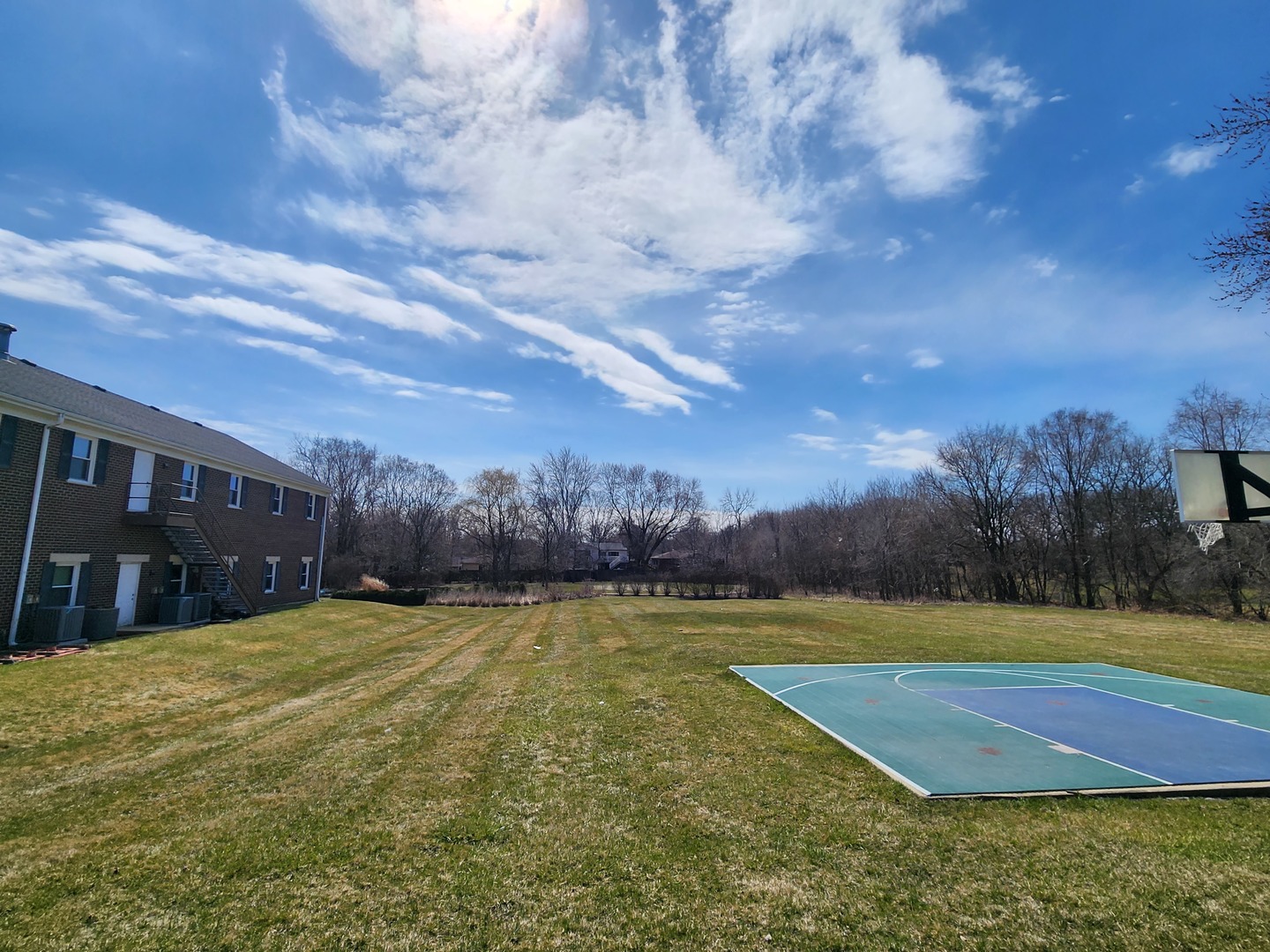 2 American Way Elgin, IL 60120 - Photo 2 of 10