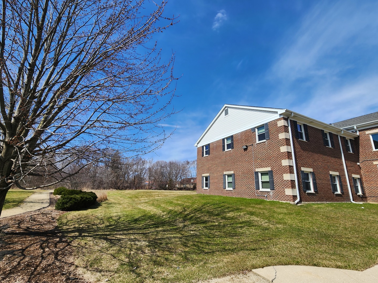 2 American Way Elgin, IL 60120 - Photo 5 of 10