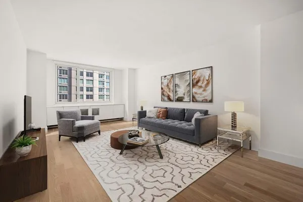 $5,200 | 301 West 53rd Street, Unit 17G | Hell's Kitchen