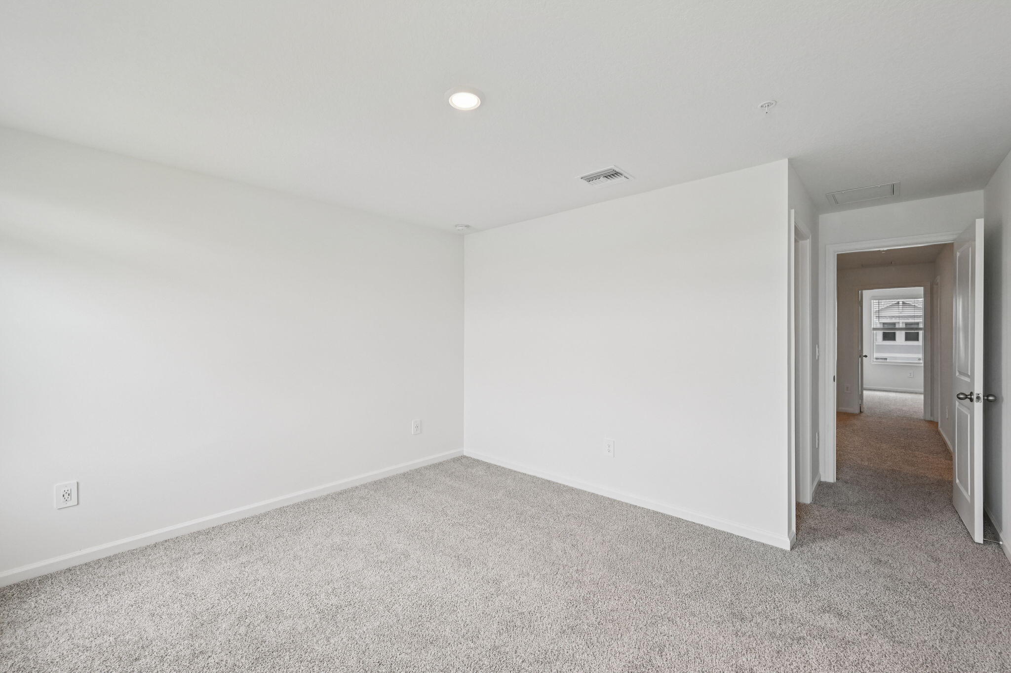 475 Salisbury Circle Fort Pierce, FL 34982 - Photo 24 of 30 a view of an empty room