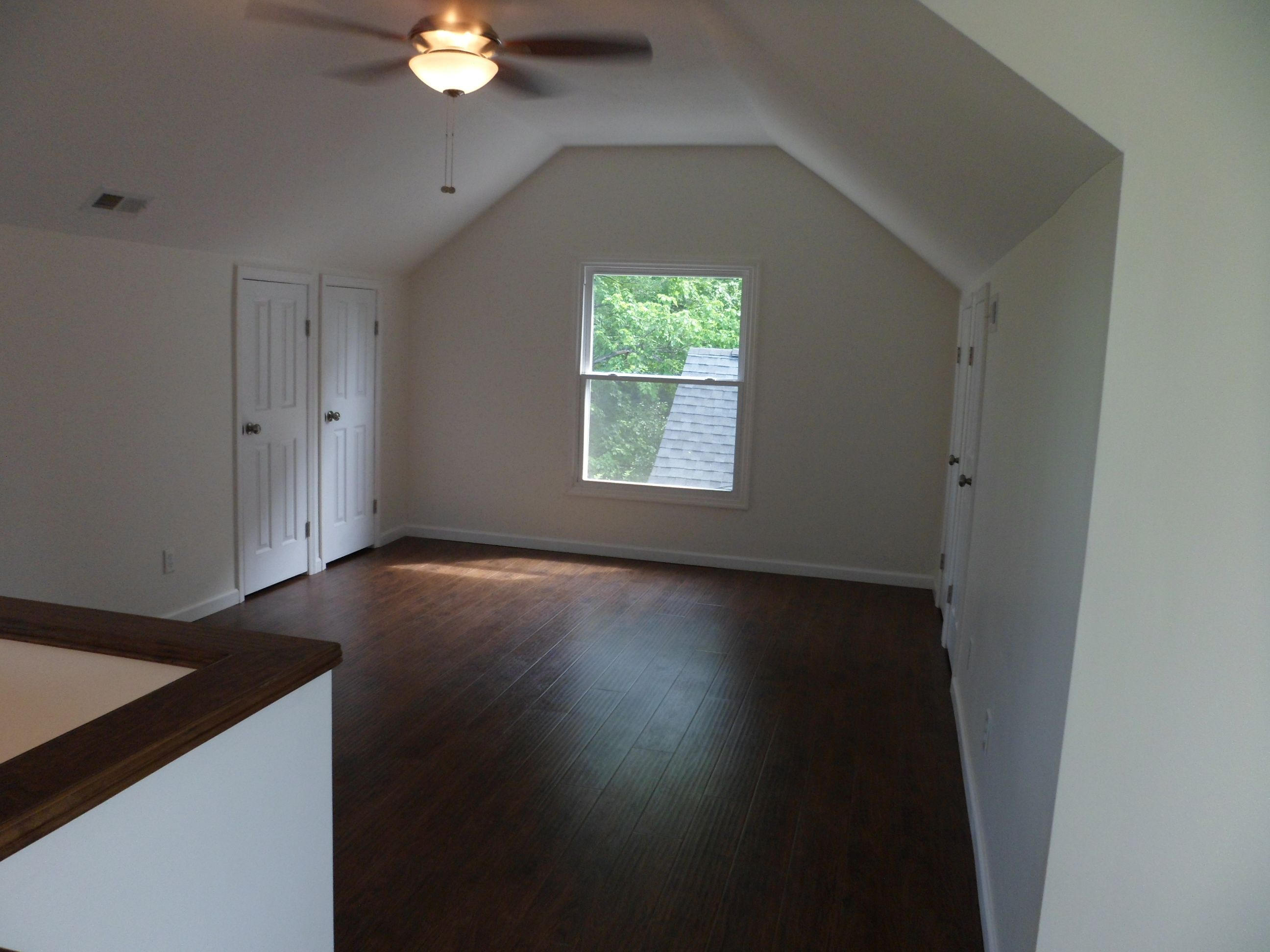 6723 Ridgeview Road Knoxville, TN 37918 - Photo 16 of 40 Master Bedroom