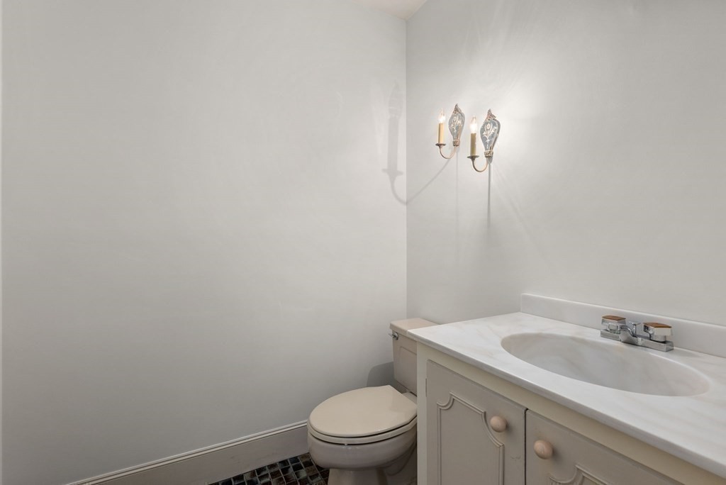 12 Jefferson Road Westborough, MA 01581 - Photo 16 of 41 Gallery Image 16