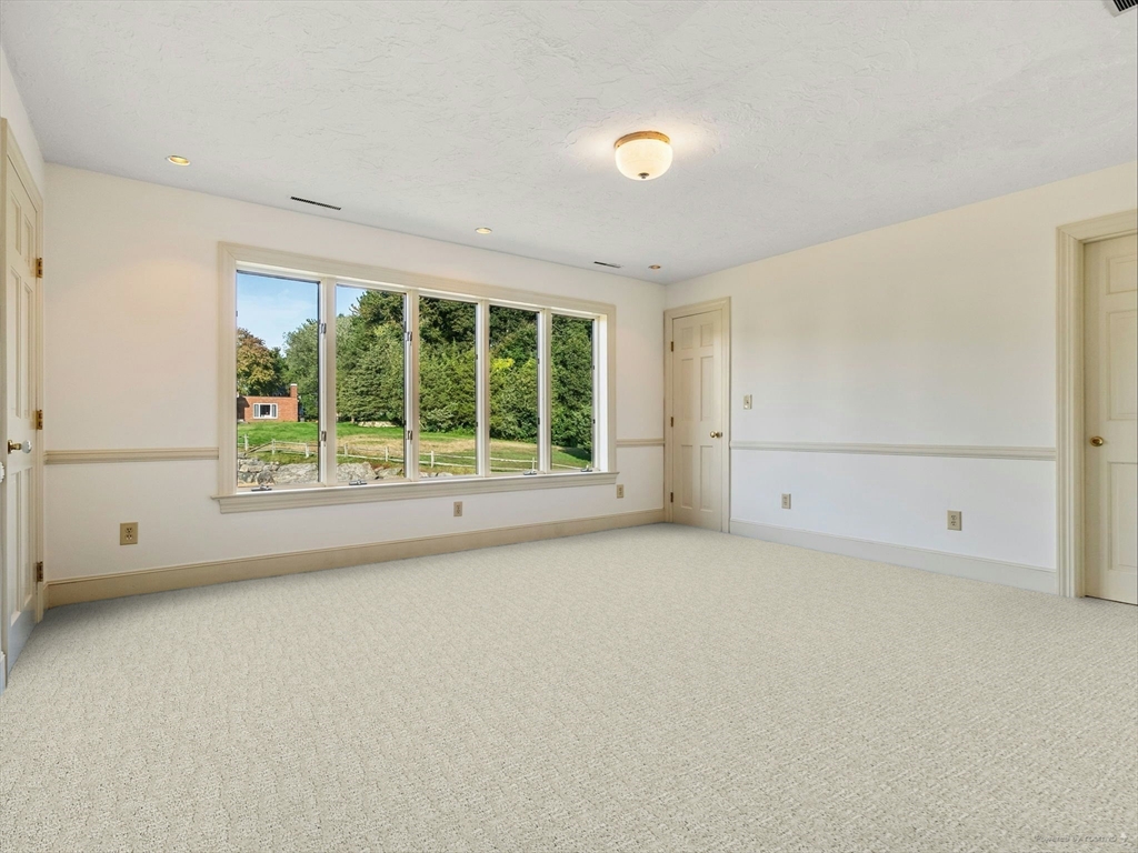 12 Jefferson Road Westborough, MA 01581 - Photo 25 of 41 Gallery Image 25