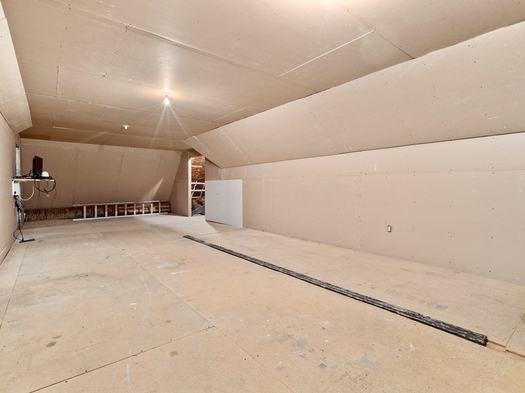 12 Jefferson Road Westborough, MA 01581 - Photo 31 of 41 Gallery Image 31