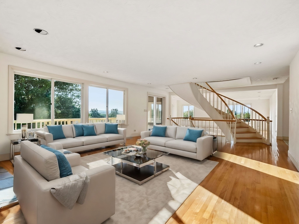 12 Jefferson Road Westborough, MA 01581 - Photo 4 of 41 Gallery Image 4