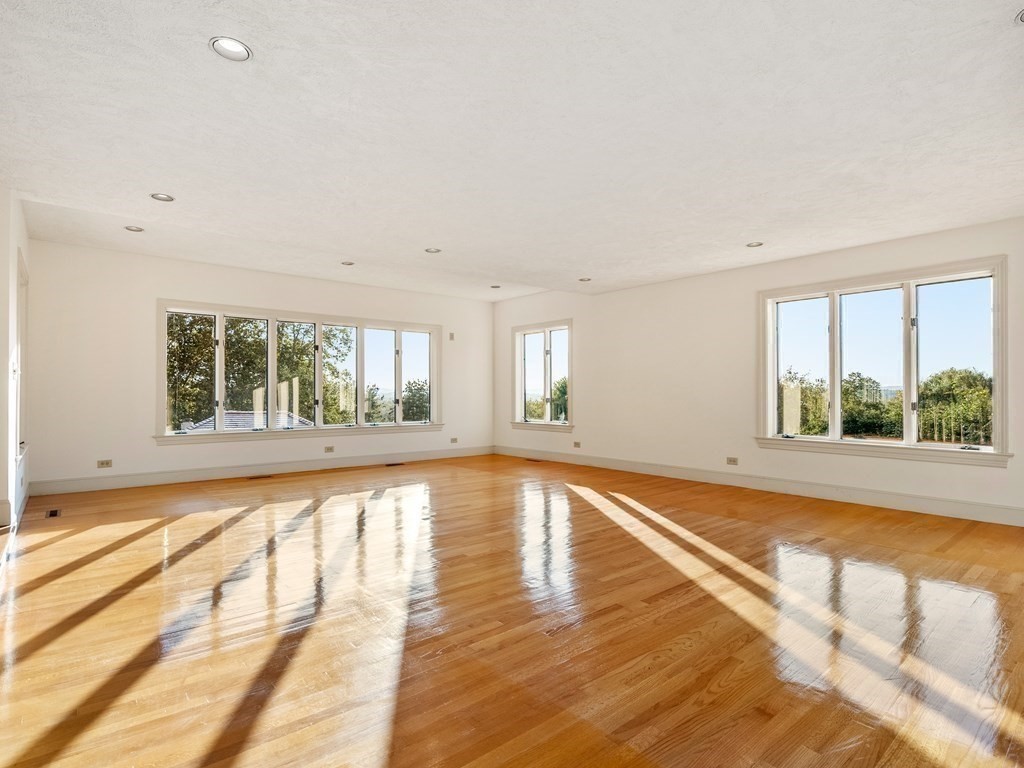 12 Jefferson Road Westborough, MA 01581 - Photo 7 of 41 Gallery Image 7