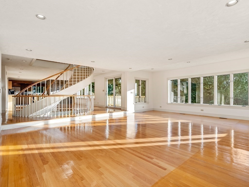 12 Jefferson Road Westborough, MA 01581 - Photo 10 of 41 Gallery Image 10