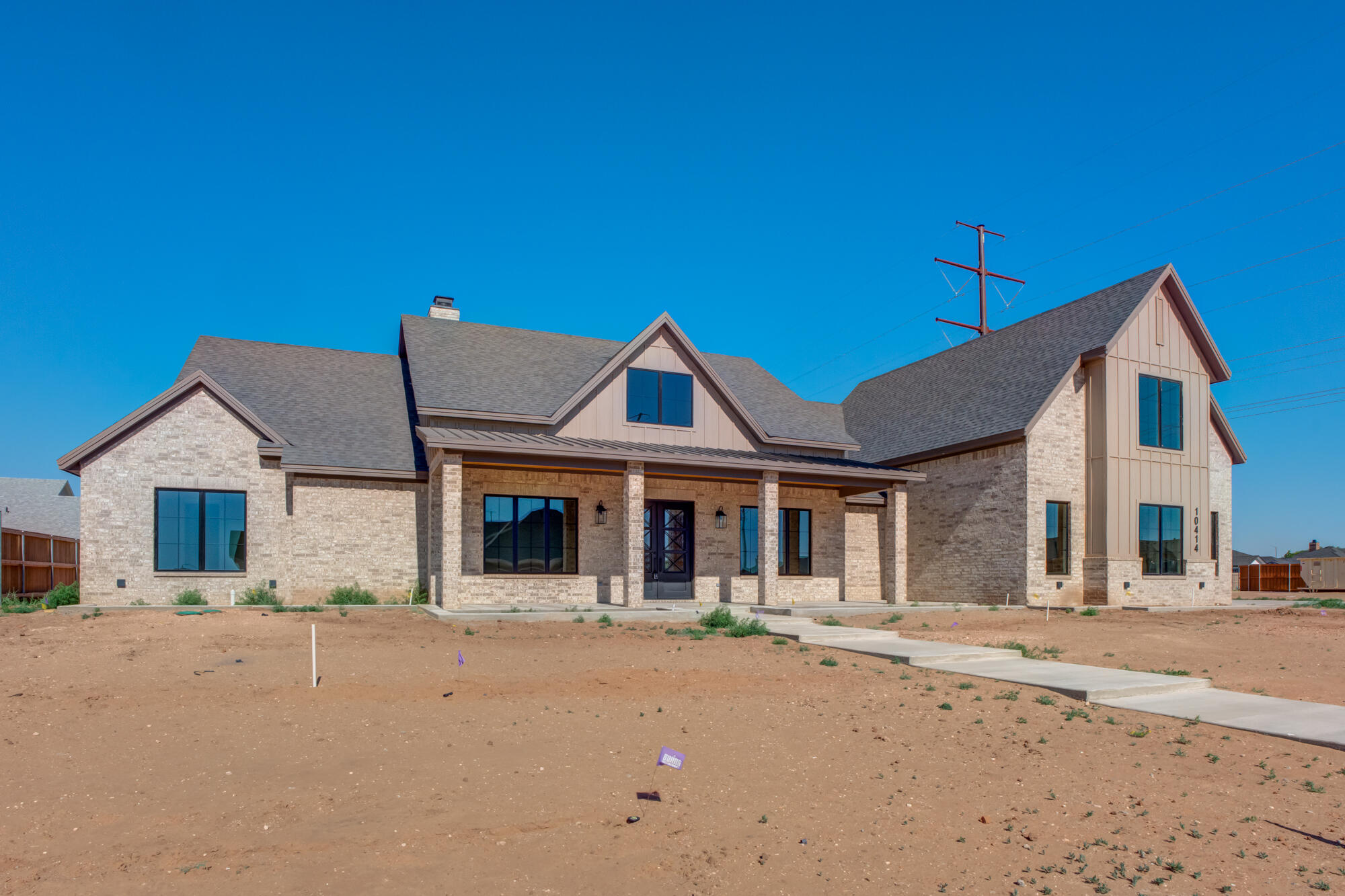10414 Homestead Avenue Lubbock, TX 79424 - Photo 16 of 81 10414-Homestead-Ave_Lubbock-TX_3_Front-E