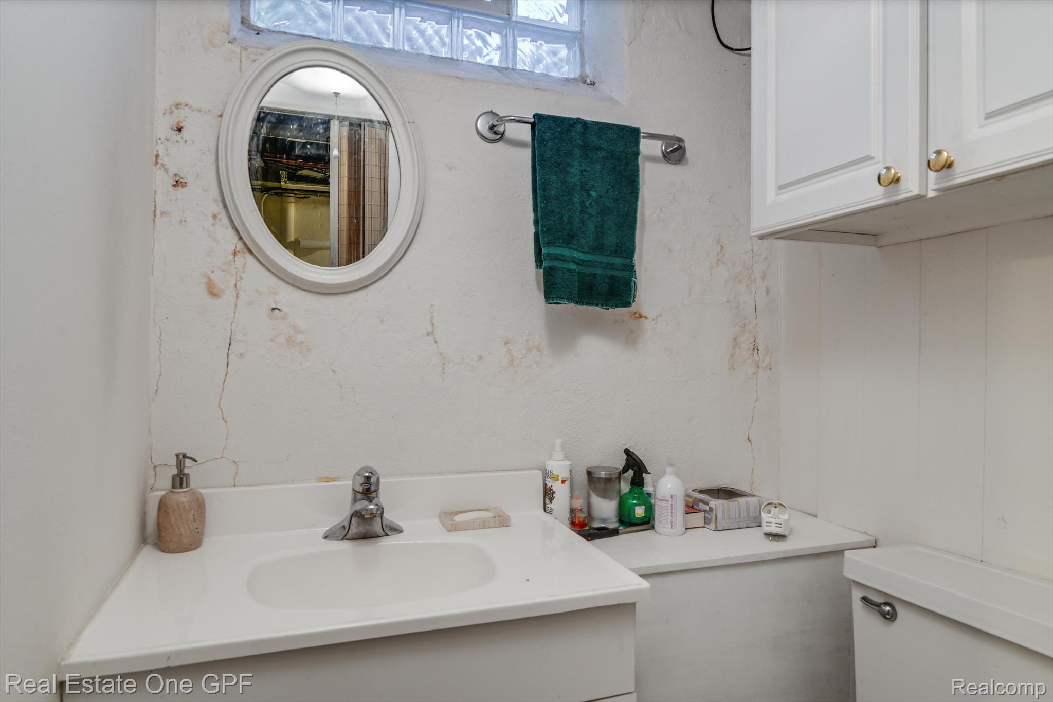 546 Neff Road Grosse Pointe, MI 48230 - Photo 33 of 38 Gallery Image 33