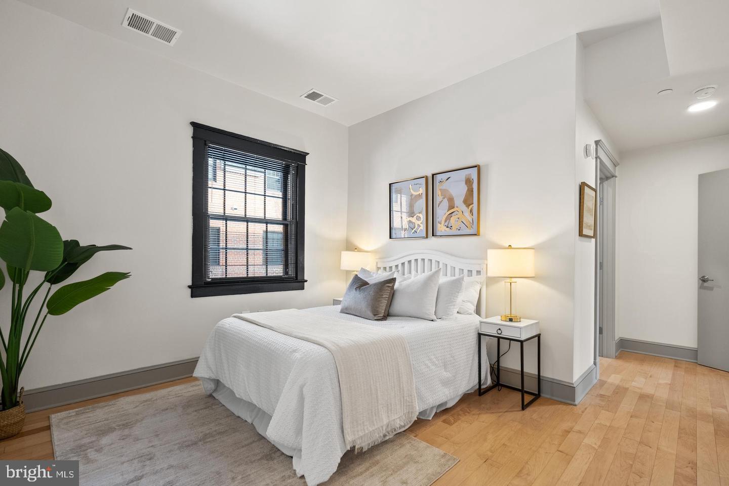 9073 Power House Road, Unit 106 Lorton, VA 22079 - Photo 13 of 47 The gracious bedroom boasts lots of space.