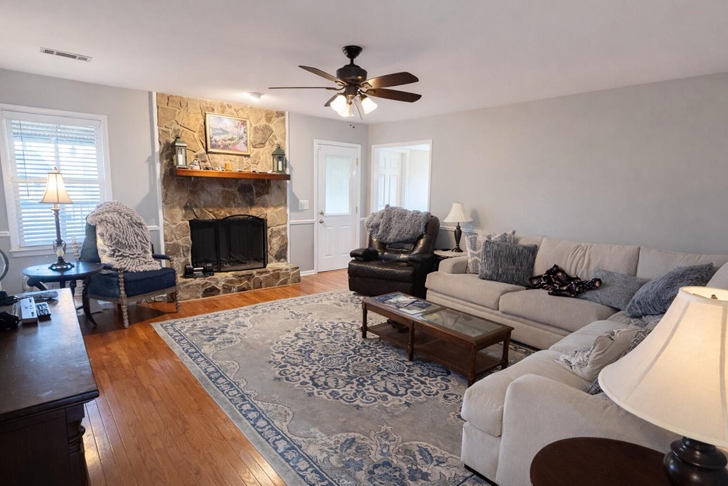 6801 Springlake Drive Columbus, GA 31909 - Photo 4 of 35