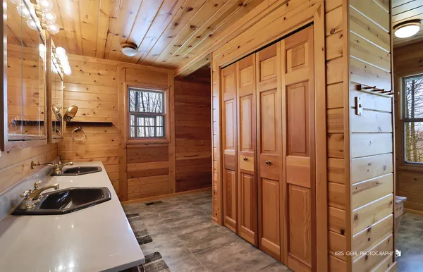 $395,000 | 28496 Highview Road, Wauconda, IL 60084