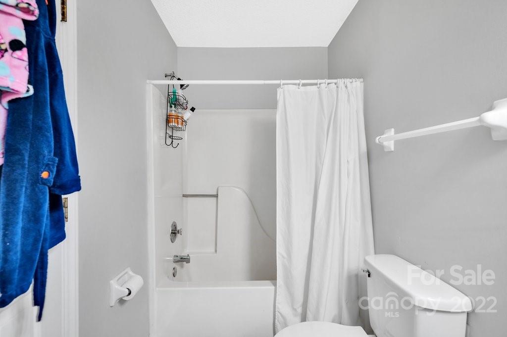 1829 Misty Vale Road Charlotte, NC 28214 - Photo 17 of 22 Gallery Image 17