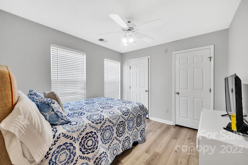 1829 Misty Vale Road Charlotte, NC 28214 - Photo 19 of 22 Gallery Image 19