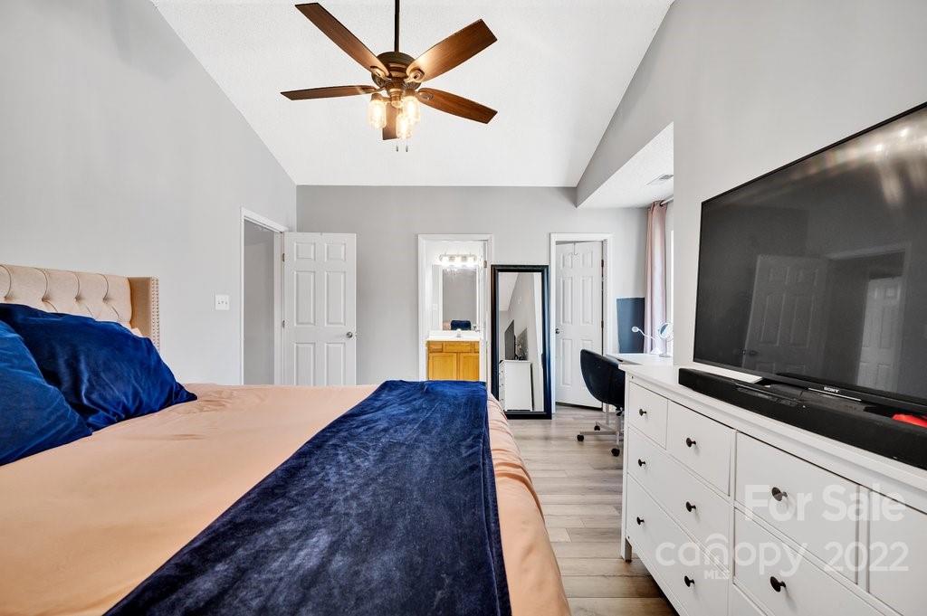 1829 Misty Vale Road Charlotte, NC 28214 - Photo 20 of 22 Gallery Image 20