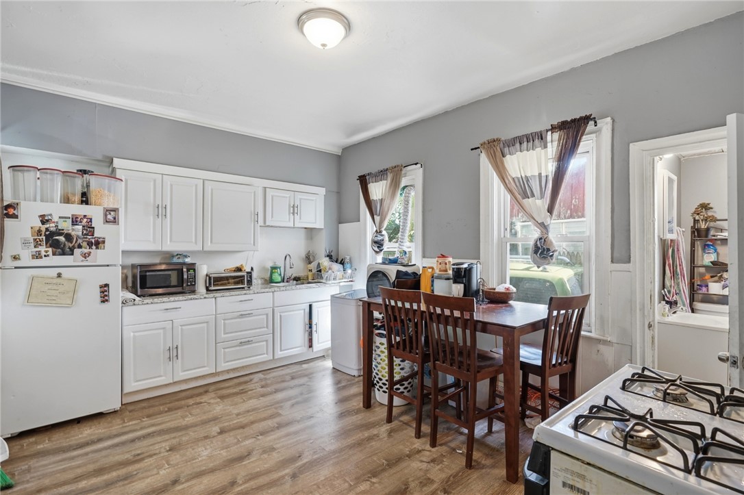 75 Laban Street Providence, RI 02909 - Photo 2 of 43