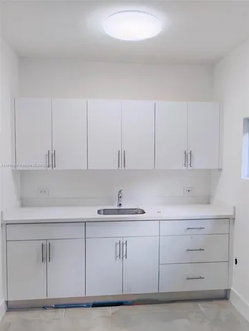 $6,000 | 20615 Northeast 9th Court, Miami, FL 33179