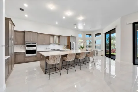 $1,649,999 | 8950 West Parkland Bay Trail, Parkland, FL 33076