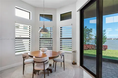 $1,649,999 | 8950 West Parkland Bay Trail, Parkland, FL 33076