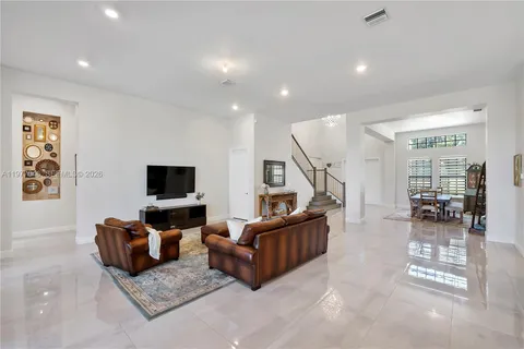 $1,649,999 | 8950 West Parkland Bay Trail, Parkland, FL 33076