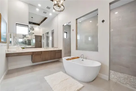 $1,649,999 | 8950 West Parkland Bay Trail, Parkland, FL 33076