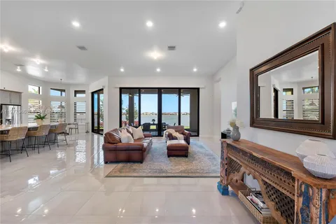 $1,649,999 | 8950 West Parkland Bay Trail, Parkland, FL 33076