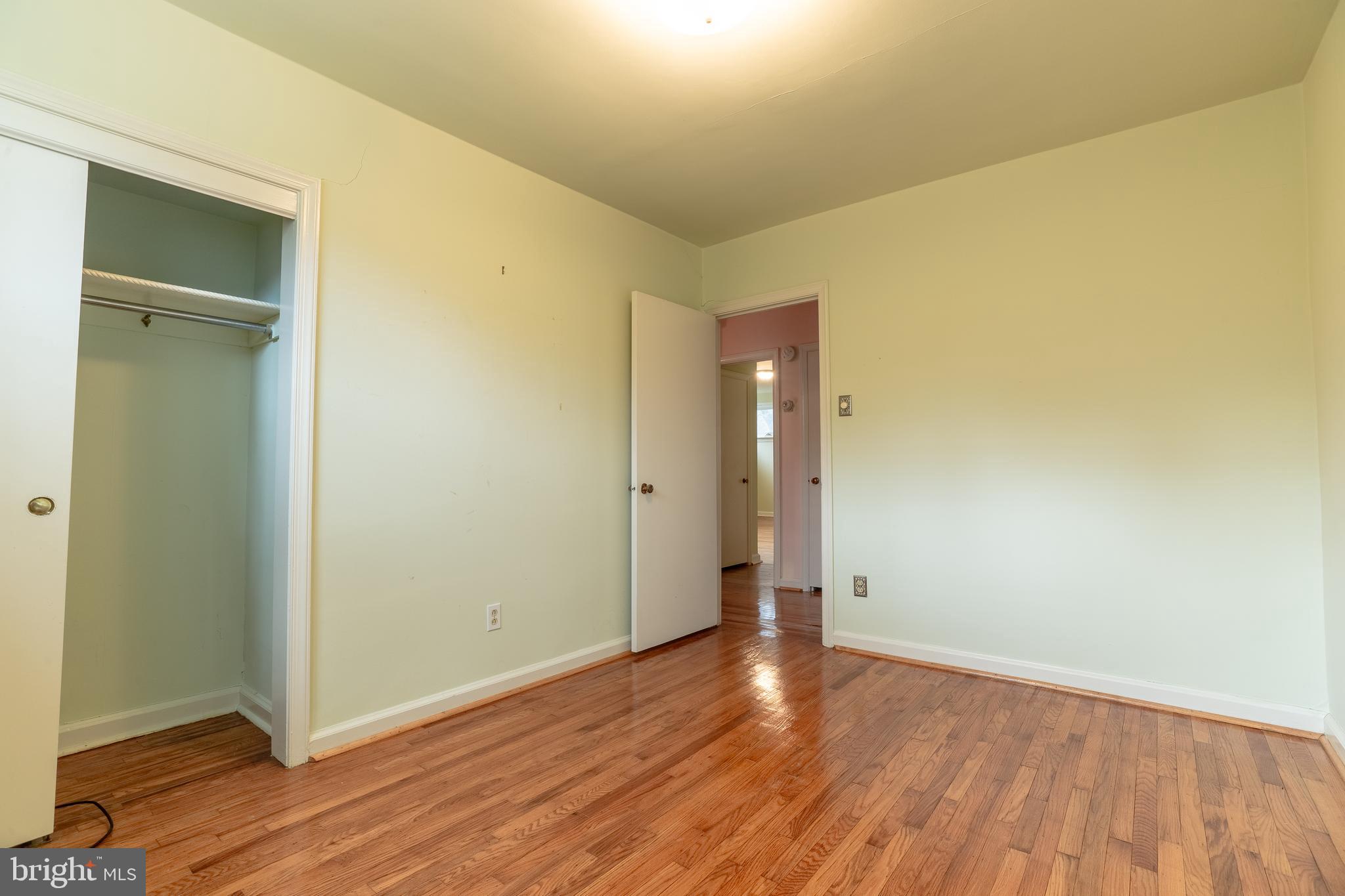 312 Crest Park Road Philadelphia, PA 19119 - Photo 13 of 22 Second Bedroom