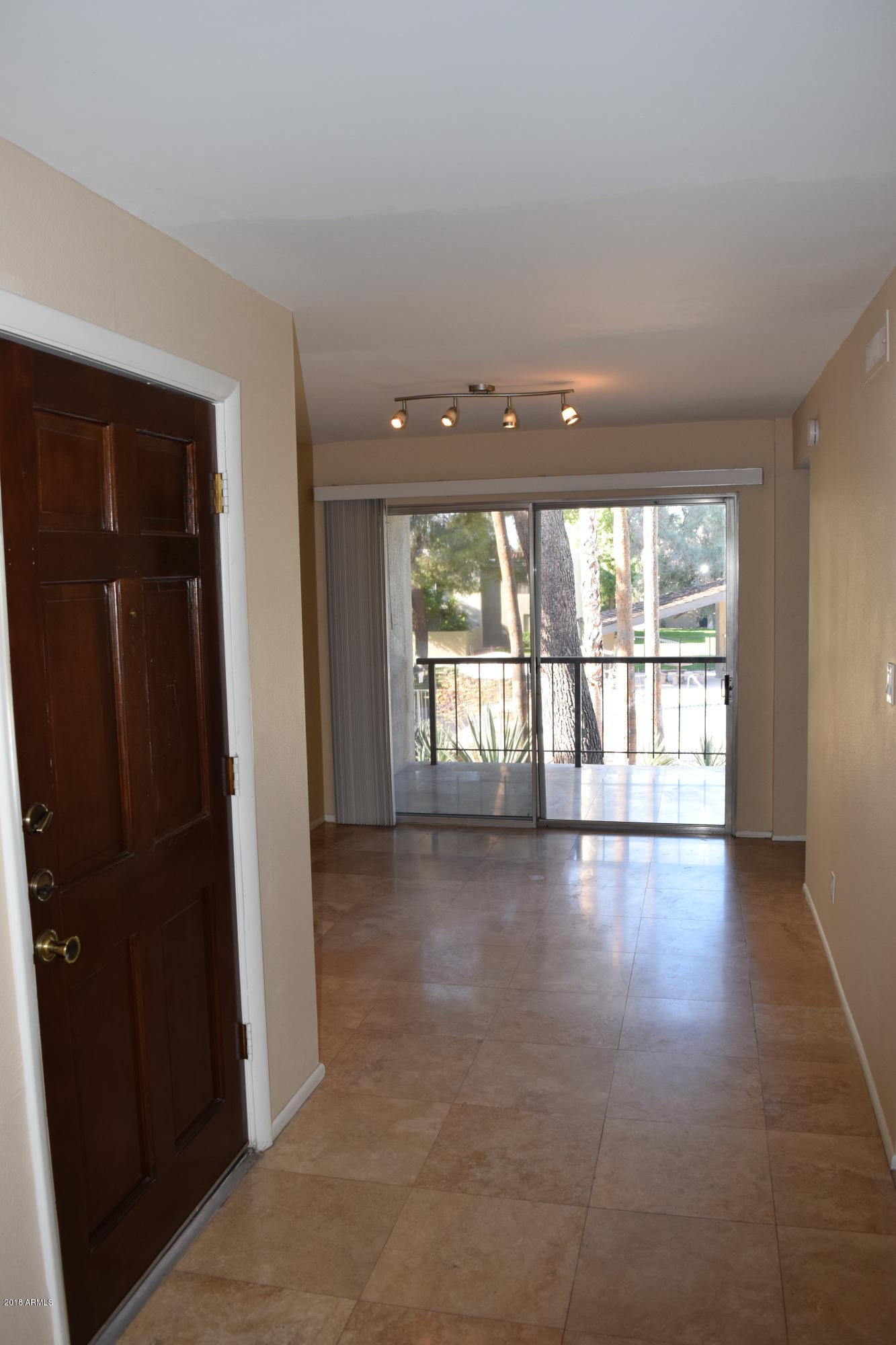 4201 East Camelback Road, Unit 92 Phoenix, AZ 85018 - Photo 4 of 15 DSC_0232