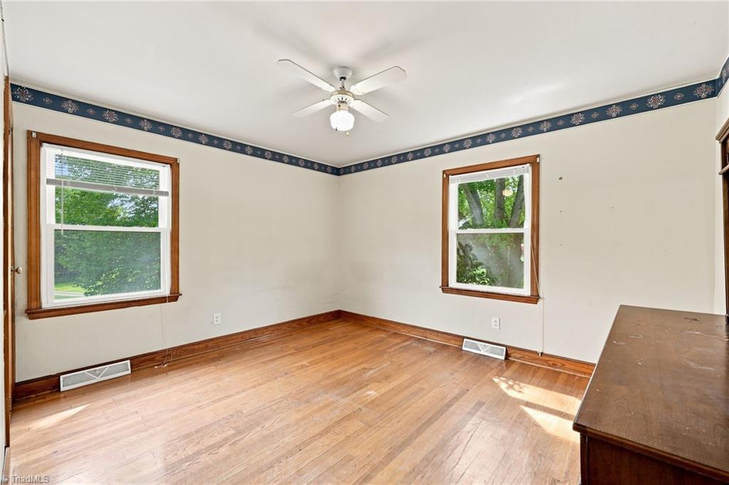 216 Underwood Road Elon, NC 27244 - Photo 12 of 20 Gallery Image 12
