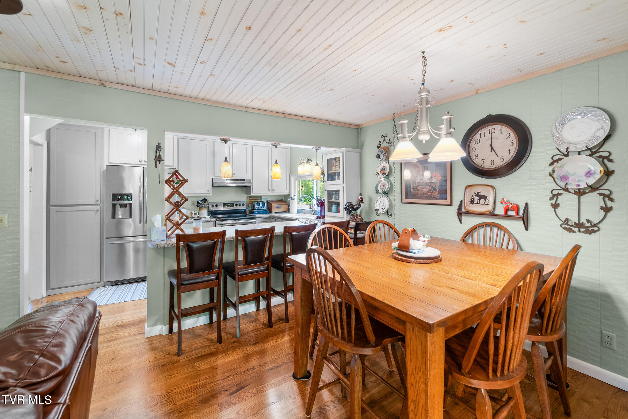 929 Noah Snyder Road Mountain City, TN 37683 - Photo 17 of 46 DSC07938