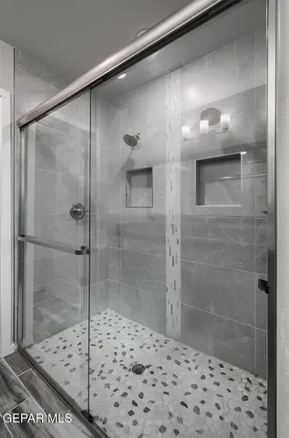 a view of an empty walk in closet