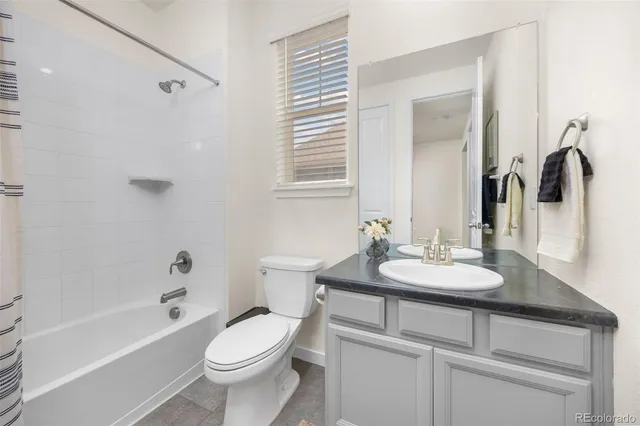 $580,000 | 1056 South Elk Way, Aurora, CO 80018