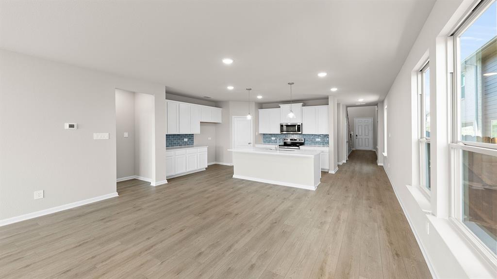 8713 Lone Star Lane Pilot Point, TX 76258 - Photo 9 of 25 Holbrook ll Floorplan 5