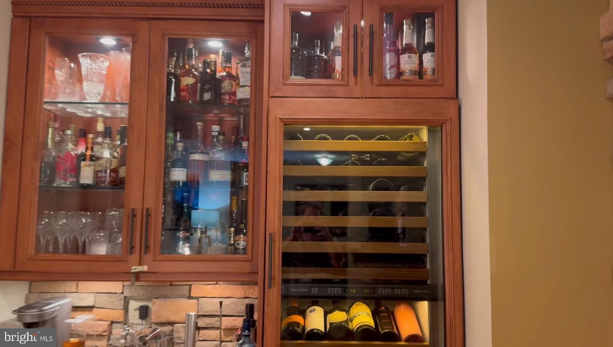 312 Donna's Way Exeter, PA 18643 - Photo 13 of 35