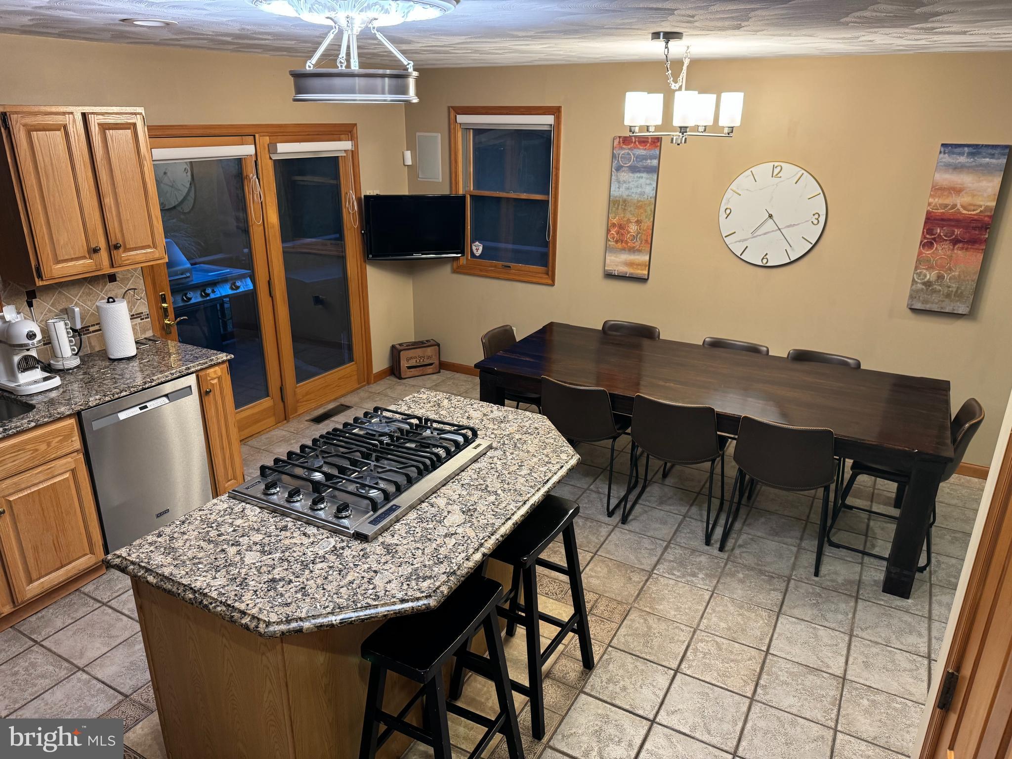 312 Donna's Way Exeter, PA 18643 - Photo 20 of 35