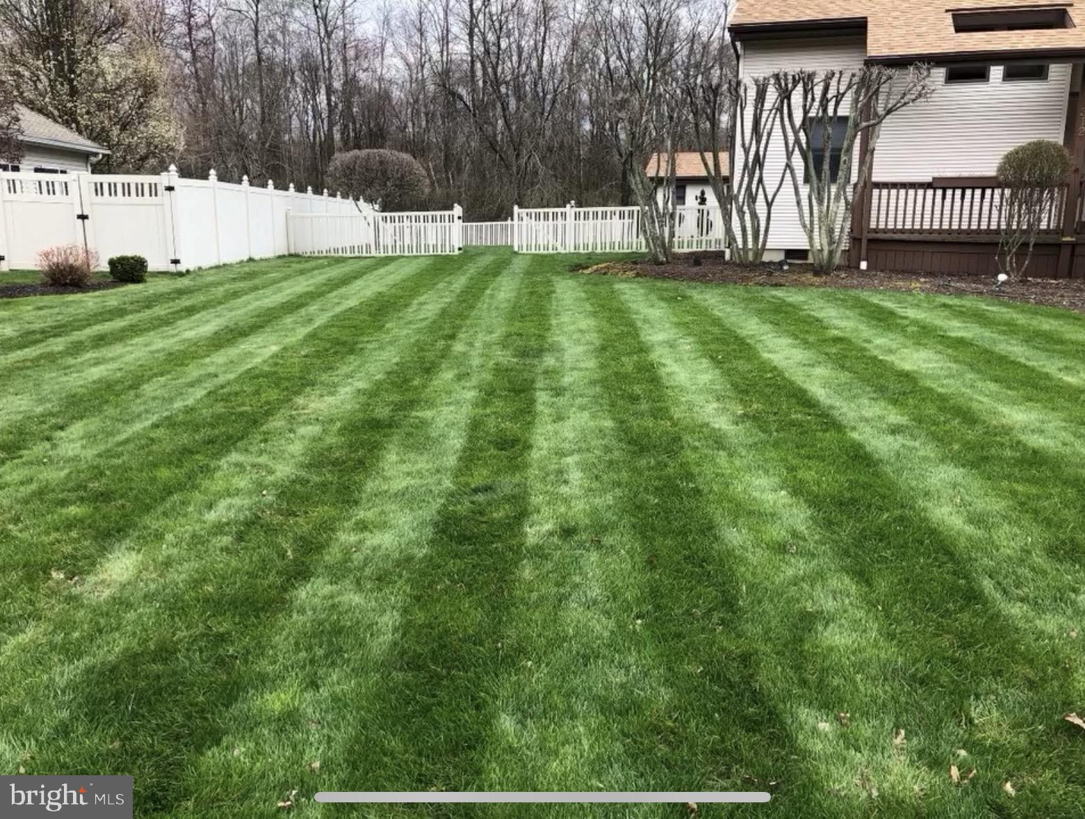 312 Donna's Way Exeter, PA 18643 - Photo 2 of 35