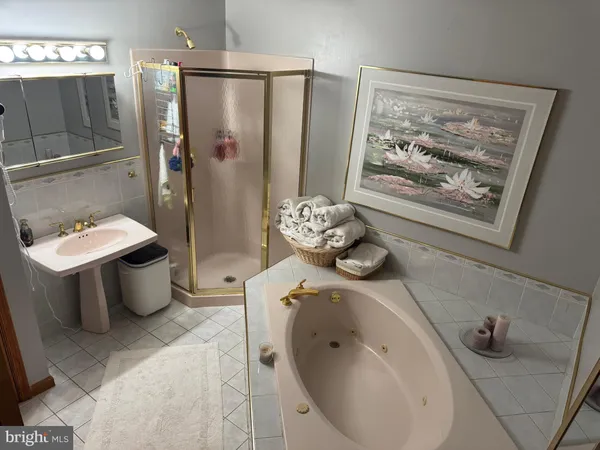 $525,000 | 312 Donna's Way, Exeter, PA 18643