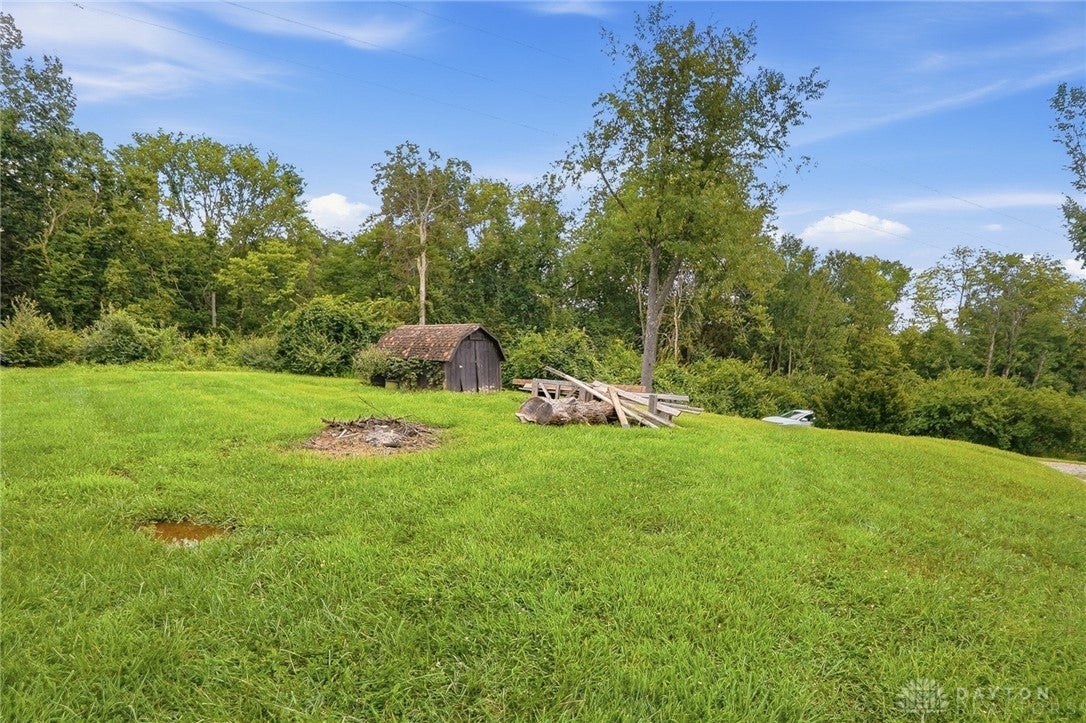 11635 Hall Road Laura, OH 45337 - Photo 24 of 36 Gallery Image 24