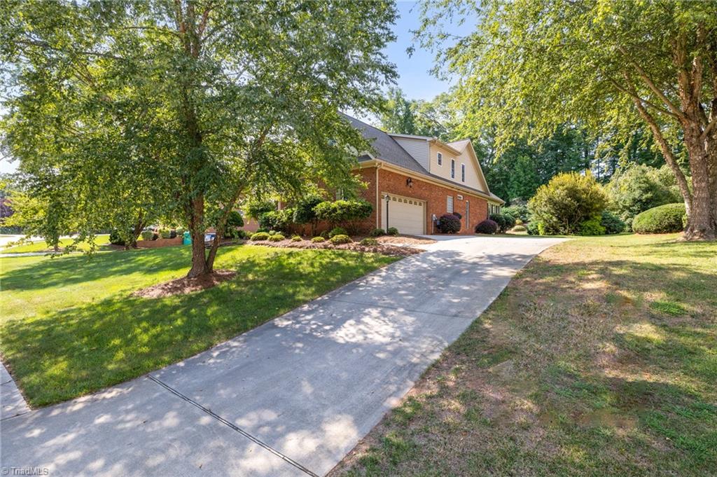 105 Scenic Ridge Place King, NC 27021 - Photo 2 of 38 Gallery Image 2