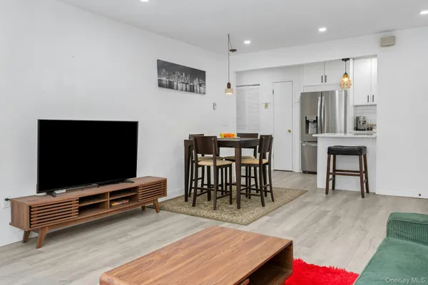 $225,000 | 417 Fox Run Lane, Carmel, NY 10512