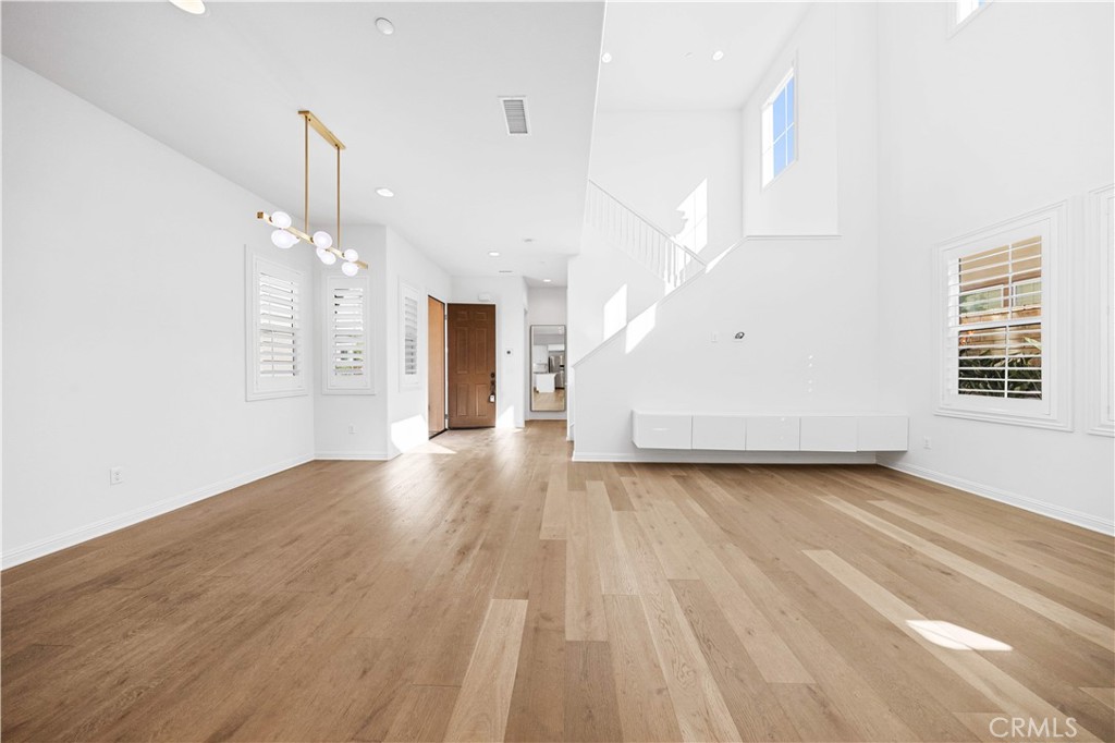 15 Torosa Lake Forest, CA 92630 - Photo 6 of 58