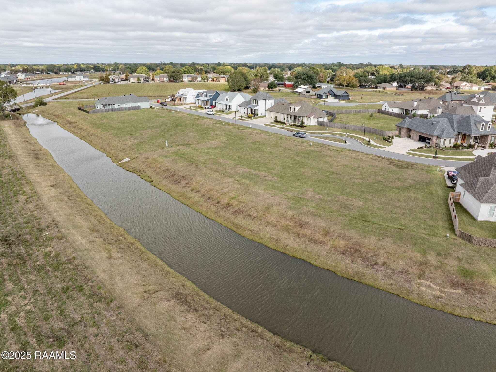 116 Breakers Way Scott, LA 70583 - Photo 8 of 11 8-web-or-mls-DJI_20251203014415_0176_D