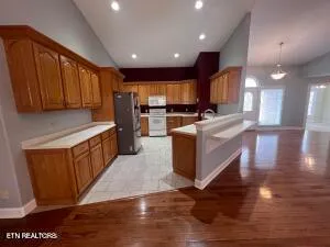 $2,400 | 18 Dickens Lane, Crossville, TN 38558