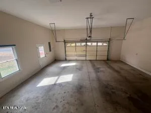 $2,400 | 18 Dickens Lane, Crossville, TN 38558