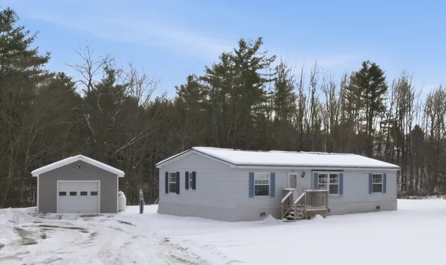 $349,000 | 485 Hardscrabble Road, Monkton, VT 05443