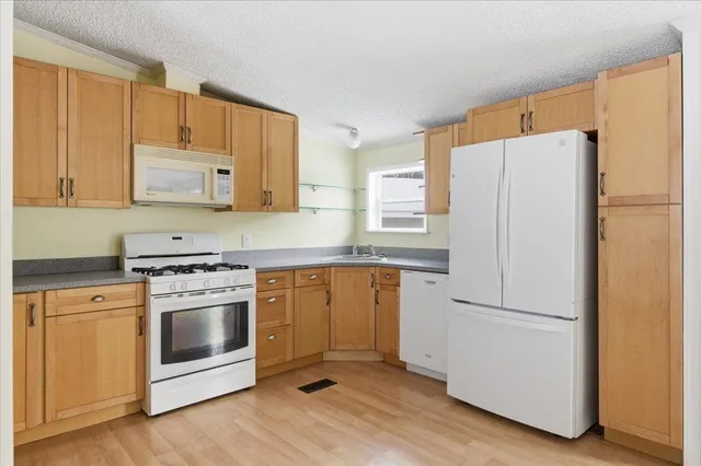 $349,000 | 485 Hardscrabble Road, Monkton, VT 05443